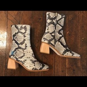 Paloma Wool Emilia snake print boot